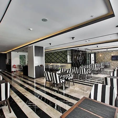 Hotel Kavala 4*