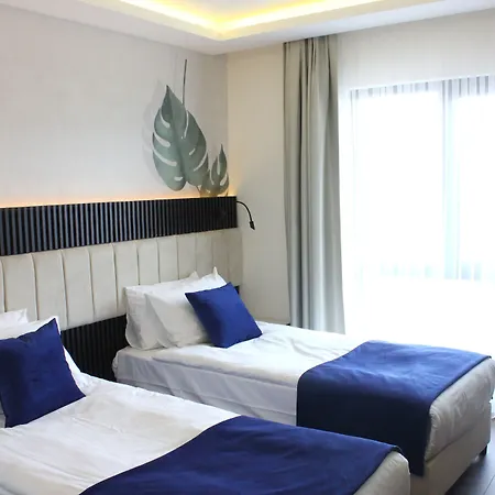 Kavala Hotel 4*