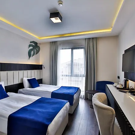 Kavala Hotell 4*